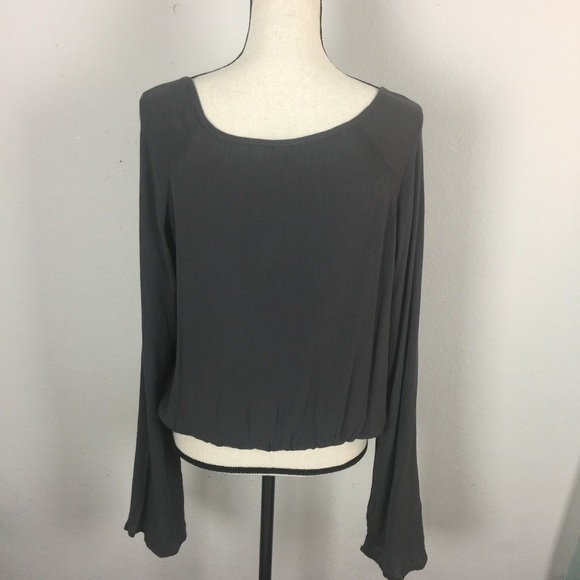 🌺Aeropostale Boho Chic Bell Sleeve Shirt 🌺 - Picture 3 of 4